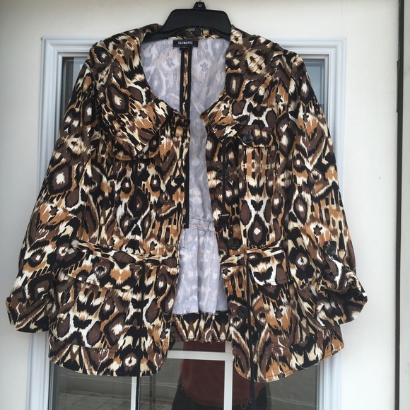 Elementz Leopard Design Button - Picture 3 of 6